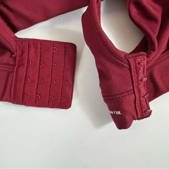 Under Armour Women’s Continuum High Sports Nebula Burgundy Bra, Plus Size 3X - Picture 6 of 8